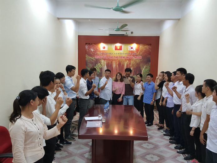 Diễn biến buổi sơ tuyển chọn lọc ứng viên với đại diện doanh nghiệp Hàn Quốc 27/08/2018